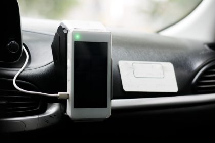 Le boîtier connecté : l'allié ultime pour une voiture intelligente